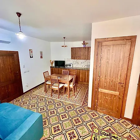 Ace تْشيفالو